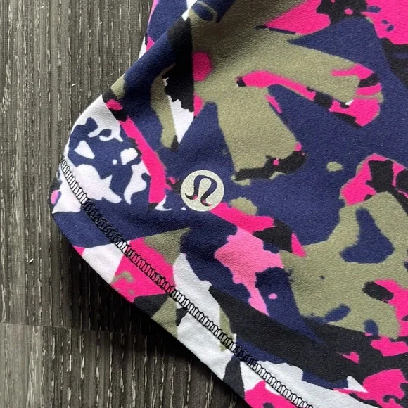 Lululemon Tank - Picture 2 of 4